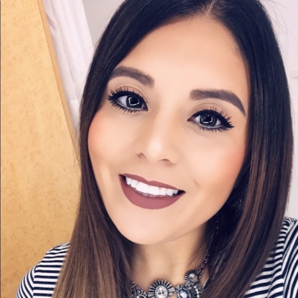 Meet your Posher, Endi - Picture 1 of 1